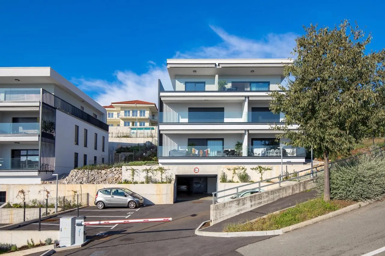 Vistalux Apartment Rijeka Croatia